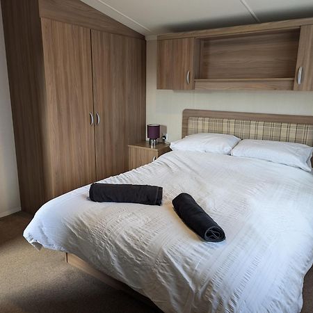 Swift Holidays At Combe Haven Holiday Park هاستَنغ المظهر الخارجي الصورة